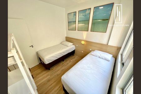 2_photo/9527383a95.04f4efb4ec0e2ec3-ATLAS-360d2a1c-cc3e-4881-9c4e-a49d1c05b922.jpg de apartamento à venda com 3 quartos, 54m² em Centro, Florianópolis