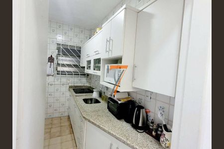 4_photo/9527383a95.39b6b5e406cc5ff1-ATLAS-3d269b3a-dfb3-42f5-9b75-a85d0c1da4e8.jpg de apartamento à venda com 2 quartos, 46m² em Centro, Florianópolis