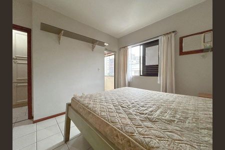 8_photo/9527383aed.3202ff64ae258ed3-ATLAS-9b88d32d-0d5b-424e-9bf5-bc36e56946a1.jpg de apartamento à venda com 1 quarto, 49m² em Centro, Florianópolis