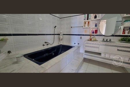 19_photo/9527383afb.7ac0ebdaa84a2448-ATLAS-402eca39-6d8a-4fd8-a968-ae7ae845f553.jpg de apartamento à venda com 5 quartos, 274m² em Centro, Florianópolis