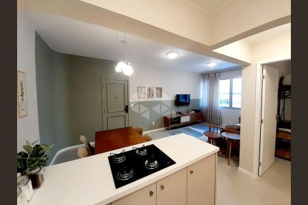 11_photo/9527383b03.7a155f5515b4c8e9-ATLAS-4a66d9cb-842c-466e-851d-22ae2e0bee64.jpg de apartamento para alugar com 1 quarto, 51m² em Centro, Florianópolis