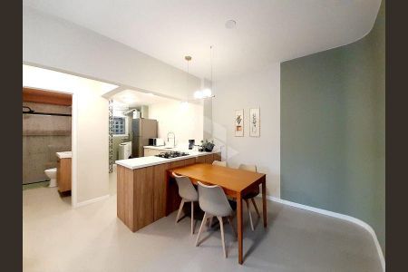 12_photo/9527383b03.7a155f5515b4c8e9-ATLAS-54a30eec-d53f-41e4-a69d-aaf57ce0d1a8.jpg de apartamento para alugar com 1 quarto, 51m² em Centro, Florianópolis