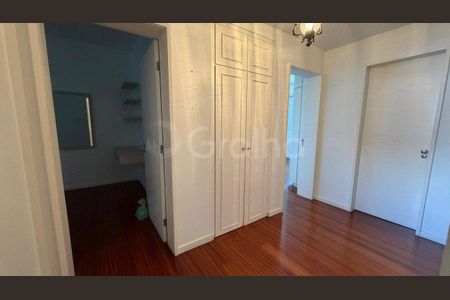 23_photo/9527383b0b.de77e0cd8a437f7b-ATLAS-afb4c536-24b4-4f24-991a-35c91eaaefec.jpg de apartamento à venda com 4 quartos, 218m² em Centro, Florianópolis