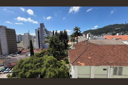 28_photo/9527383b0b.de77e0cd8a437f7b-ATLAS-e982e792-a68e-49c8-b5e0-29ad8cc202bc.jpg de apartamento à venda com 4 quartos, 218m² em Centro, Florianópolis