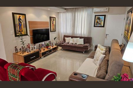 3_photo/9527383b1d.5fb8fdde3bb00516-ATLAS-8ee38741-470f-4553-bcf6-e2c352e7e55d.jpg de apartamento à venda com 4 quartos, 208m² em Centro, Florianópolis