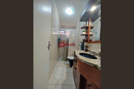 11_photo/9527383b1f.ceff8192393c33de-ATLAS-8b22b6bd-4ec6-4e33-8bc8-1b4ebd396c62.jpg de apartamento à venda com 2 quartos, 76m² em Centro, Florianópolis