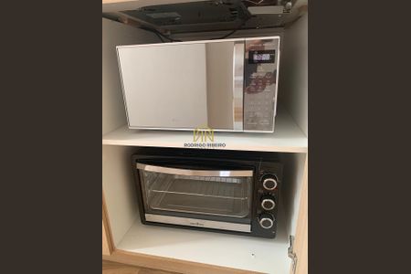 5_photo/9527383b29.4cea1a0b3f6bbd2f-ATLAS-656be197-1f01-4bf5-8e8c-aa3bfcf663d8.jpg de apartamento à venda com 1 quarto, 33m² em Centro, Florianópolis