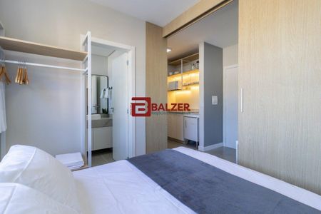 2_photo/9527383b2d.ceff8192393c33de-ATLAS-2925ae3c-03d7-41f2-a07e-3164e218eeb9.jpg de apartamento à venda com 1 quarto, 49m² em Centro, Florianópolis