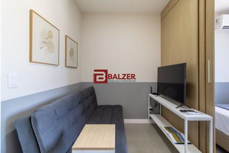 11_photo/9527383b2d.ceff8192393c33de-ATLAS-99057f3f-ad75-402e-a3f8-a9fd2b6abc58.jpg de apartamento à venda com 1 quarto, 49m² em Centro, Florianópolis