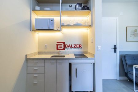 15_photo/9527383b2d.ceff8192393c33de-ATLAS-cefdf4e8-c3f3-480e-b3b6-979fbbc3a87e.jpg de apartamento à venda com 1 quarto, 49m² em Centro, Florianópolis