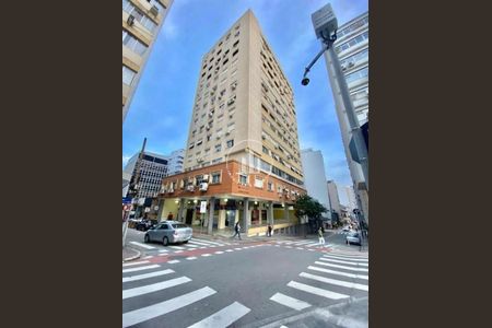 11_photo/9527383b37.b99a383b2adfc6de-ATLAS-d02109dd-2ca7-421a-a8b7-51e11ffcab47.jpg de apartamento à venda com 3 quartos, 143m² em Centro, Florianópolis