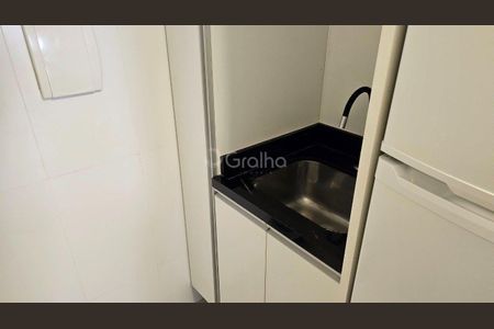 6_photo/9527383b45.5ea02299877aeb03-ATLAS-3f0a1841-edf3-43e2-8cf4-539a2dea4c8a.jpg de apartamento à venda com 1 quarto, 42m² em Centro, Florianópolis