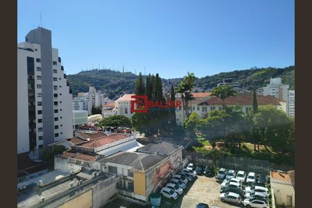 3_photo/9527383b4d.ceff8192393c33de-ATLAS-a6f70eb7-c357-45db-a8b9-6096c600c1e5.jpg de apartamento à venda com 2 quartos, 76m² em Centro, Florianópolis