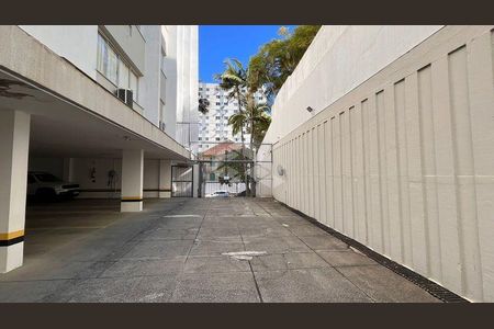 9_photo/9527383b6b.9cf5fe4e16e6882c-ATLAS-e007db32-0431-4db9-a54c-b7da07f12f8a.jpg de apartamento para alugar com 4 quartos, 219m² em Centro, Florianópolis