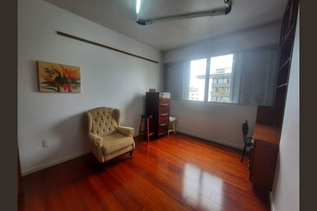 17_photo/9527383b6b.f2ed236aecaa8a04-ATLAS-dfbb19cb-c7fc-44a0-a0a8-1b8439e2d4a5.jpg de apartamento à venda com 4 quartos, 218m² em Centro, Florianópolis