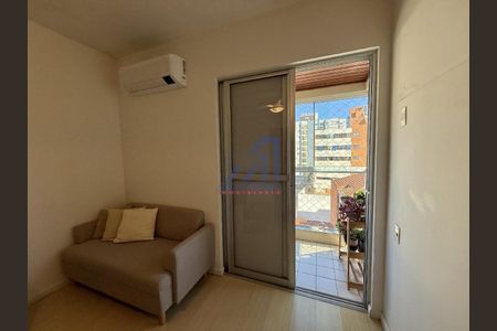 8_photo/9527383b8b.4b5b44caa3ae2981-ATLAS-0b8603d1-52f9-4c74-9d6b-8a828d9faba7.jpg de apartamento à venda com 3 quartos, 95m² em Centro, Florianópolis