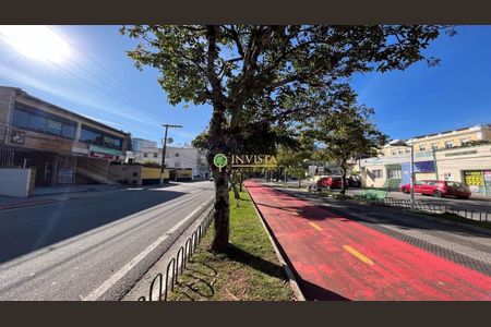 9_photo/9527383b8b.aac2db6838f40e51-ATLAS-f0fca03c-0f7c-4c4d-b04f-e67c05bbe95d.jpg de casa à venda com 3 quartos, 297m² em Centro, Florianópolis