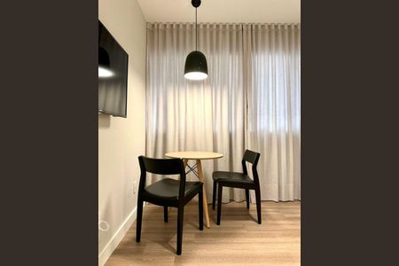 5_photo/9527383bab.dd5be48dfffb6115-ATLAS-3af5f475-5539-4abf-bc89-1ebedab6a6d2.jpg de apartamento à venda com 1 quarto, 43m² em Centro, Florianópolis
