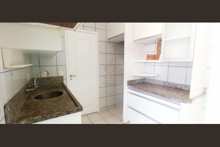 6_photo/9527383bd1.68ee8d1814a09352-ATLAS-624b18e0-e241-4e8a-8364-a518b6c942b3.jpg de apartamento à venda com 3 quartos, 80m² em Centro, Florianópolis