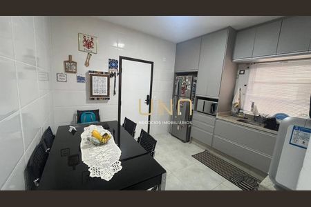 9_photo/9527383bd9.f0b8f9e0dbd18e6b-ATLAS-1ff4b5dc-eb78-4821-b25f-d5ee7e6aded2.jpg de apartamento à venda com 3 quartos, 124m² em Centro, Florianópolis