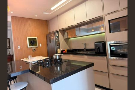 3_photo/9527383bdf.f21f7f1cbfde3e1d-ATLAS-d96cdd5d-eeaf-4f48-a592-a9e25c6f9e99.jpg de apartamento à venda com 3 quartos, 103m² em Centro, Florianópolis