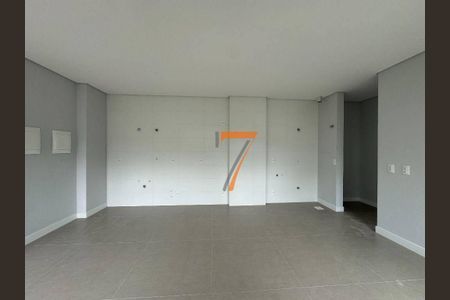 4_photo/9527383bf5.e1d3c1c7b7d31462-ATLAS-c6b4d7c3-e4ae-4fa1-a525-e2baf8c531f7.jpg de apartamento à venda com 1 quarto, 54m² em Centro, Florianópolis