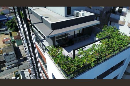 32_photo/9527383c2d.a817dc12dcf3aab8-ATLAS-b6155b6b-1058-4d36-bf6d-3f5a85be5615.jpg de apartamento à venda com 2 quartos, 92m² em Centro, Florianópolis