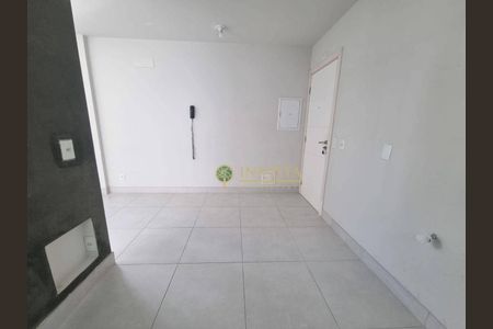 2_photo/9527383c79.7aaed72c2ddf2b94-ATLAS-1bb3b284-0ecf-4e6d-a7c3-943d888f74bc.jpg de apartamento à venda com 2 quartos, 62m² em Centro, Florianópolis