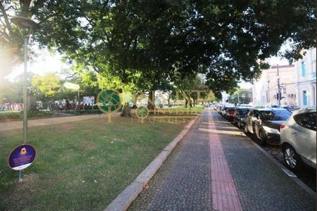 15_photo/9527383c79.7aaed72c2ddf2b94-ATLAS-30ac8c70-e7db-4cf8-bf75-fb428c7e5ed4.jpg de apartamento à venda com 2 quartos, 62m² em Centro, Florianópolis