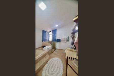 2_photo/9527383c9b.143559cf2cedd01d-ATLAS-65c0f132-4b2a-4e83-bfb5-edd047f078d4.jpg de casa à venda com 6 quartos, 445m² em Centro, Florianópolis