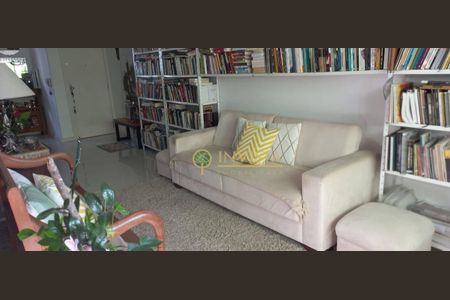 4_photo/9527383c9f.2121f4c72a2ba616-ATLAS-5c2d6fa9-a5a2-49e4-9773-ee1689f4a3e3.jpg de apartamento à venda com 3 quartos, 94m² em Centro, Florianópolis