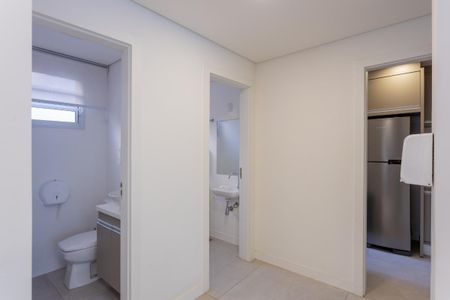 47_photo/9527383cb5.7c302fe7e2ee7ec2-ATLAS-3ced1943-e123-4393-9fed-25c8c8c0a721.jpg de apartamento à venda com 4 quartos, 211m² em Centro, Florianópolis