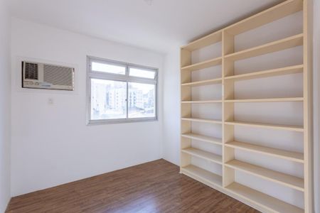 28_photo/9527383cb5.7c302fe7e2ee7ec2-ATLAS-7d8168b6-42e0-4e1a-bfd6-d441ca9ae570.jpg de apartamento à venda com 4 quartos, 211m² em Centro, Florianópolis