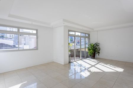 5_photo/9527383cb5.7c302fe7e2ee7ec2-ATLAS-e98ce4ba-87ee-4bd6-a31f-f50bf2e685b8.jpg de apartamento à venda com 4 quartos, 211m² em Centro, Florianópolis