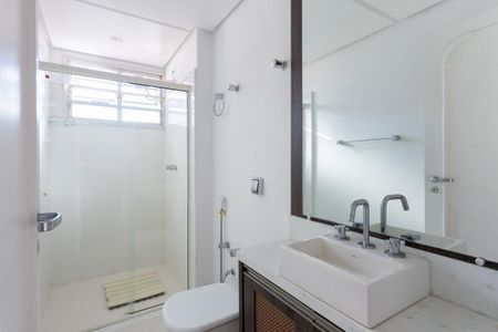 33_photo/9527383cb5.7c302fe7e2ee7ec2-ATLAS-ec7d8060-9c18-4edd-bce9-c32fd15cbc61.jpg de apartamento à venda com 4 quartos, 211m² em Centro, Florianópolis