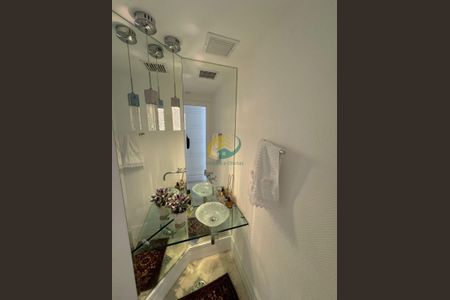 15_photo/9527383cb7.638eabd9b43b23dc-ATLAS-9b6a4b7e-b16f-4a43-90bf-570a2eceb9a8.jpg de apartamento à venda com 4 quartos, 161m² em Centro, Florianópolis