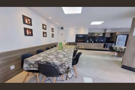 11_photo/9527383cc7.1f5e9081baf124f6-ATLAS-c85939ca-c8e5-48f5-b04c-c8146b8eeda0.jpg de apartamento à venda com 3 quartos, 108m² em Centro, Florianópolis