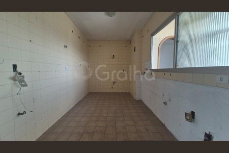 20_photo/9527383cfd.c9bc4bdb6eb3f4b4-ATLAS-80d7148d-a4f6-484a-84a0-52f27fd4bcf3.jpg de apartamento à venda com 5 quartos, 250m² em Centro, Florianópolis