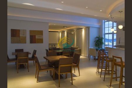 4_photo/9527383d2f.9f73e101bd22bb98-ATLAS-0b8a8954-bbb8-4590-bf6d-c8d174a93a1f.jpg de apartamento à venda com 3 quartos, 77m² em Centro, Florianópolis