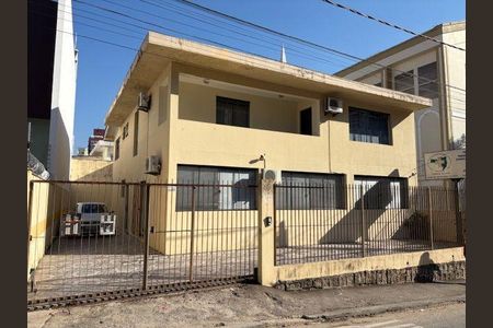 6_photo/9527383d3b.9a54faa83c3e471c-ATLAS-b4cdc5cb-042a-45fa-b909-eb8d22e6669d.jpg de casa à venda com 5 quartos, 420m² em Centro, Florianópolis