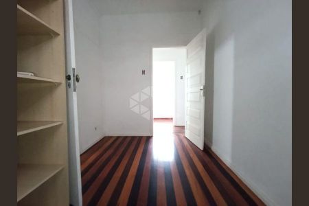 8_photo/9527383d3d.bdf1def5ceb5107f-ATLAS-2b571bf3-73cf-4adb-8cf0-cf70db4027d6.jpg de casa para alugar com 3 quartos, 168m² em Centro, Florianópolis