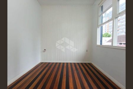 10_photo/9527383d3d.bdf1def5ceb5107f-ATLAS-ad602aa9-2b82-4cdc-8cf2-8b1134f78e7a.jpg de casa para alugar com 3 quartos, 168m² em Centro, Florianópolis