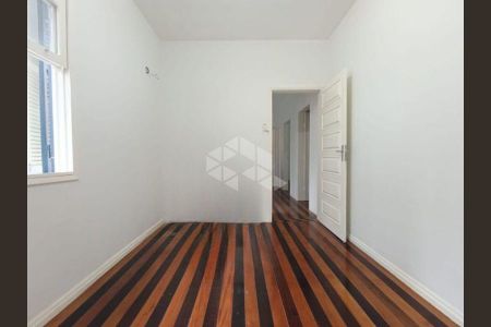 3_photo/9527383d3d.bdf1def5ceb5107f-ATLAS-dd60e6b5-aadf-4fbd-992f-a21b7c78c9c3.jpg de casa para alugar com 3 quartos, 168m² em Centro, Florianópolis