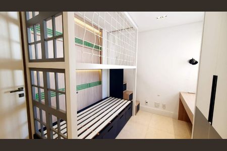 12_photo/9527383d53.d2ce0bb0adf0b475-ATLAS-d8351e9b-d189-4cbc-b3fe-71f40790a59a.jpg de apartamento à venda com 3 quartos, 211m² em Centro, Florianópolis