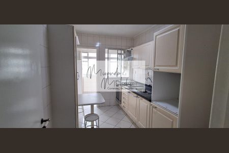 3_photo/9527383d55.f2a177ecc7487f1b-ATLAS-d4e6ad26-47f9-4de1-be37-49752d8e72e7.jpg de apartamento à venda com 3 quartos, 95m² em Centro, Florianópolis