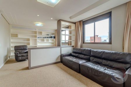 16_photo/9527383d59.64165a7013b597b1-ATLAS-06067bcc-006f-40e1-862c-e631c8a827ad.jpg de apartamento à venda com 3 quartos, 239m² em Centro, Florianópolis