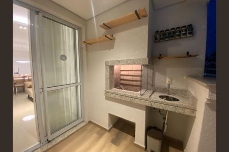 4_photo/9527383d5d.32d145b34b54fb77-ATLAS-3e39928a-3284-463b-8e69-0fdd9e6b26d2.jpg de apartamento à venda com 3 quartos, 84m² em Centro, Florianópolis