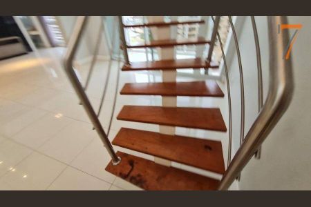 2_photo/9527383d85.d688675b3d737ca8-ATLAS-04c43340-e185-4585-bd7b-3da4213e2032.jpg de apartamento à venda com 4 quartos, 324m² em Centro, Florianópolis