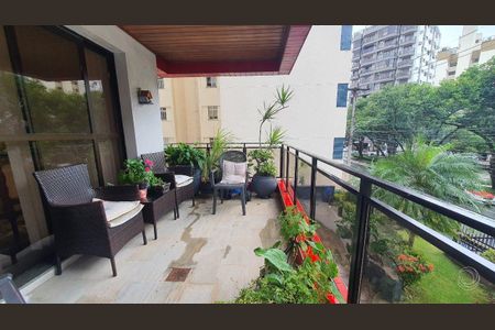 6_photo/9527383d89.2fd4302248fbdcd5-ATLAS-478e5ba8-aa21-4d60-9bcd-a2ece2324722.jpg de apartamento à venda com 4 quartos, 245m² em Centro, Florianópolis