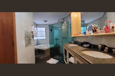 31_photo/9527383d8f.615daaec57baecd8-ATLAS-d1280c73-8080-42d5-ad25-c2e9e5bbbf4b.jpg de apartamento à venda com 4 quartos, 247m² em Centro, Florianópolis